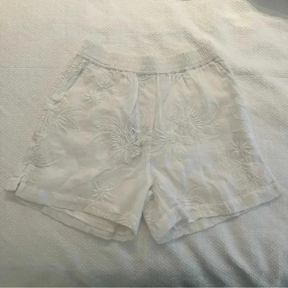 Rag & Bone Emma Embroidered Shorts- Size XS; Brand New with Tags